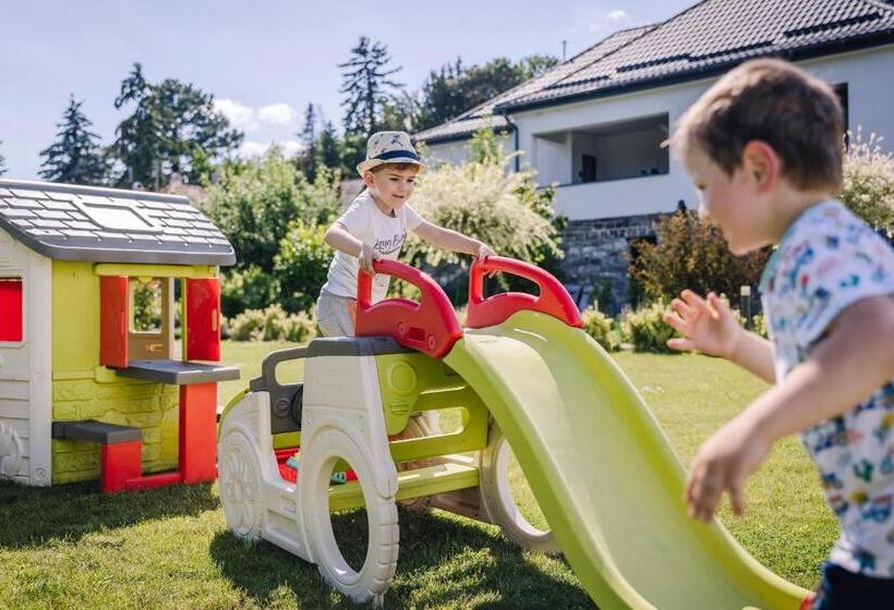 1ベッドルームハウス, Nádas Center Home Badacsony