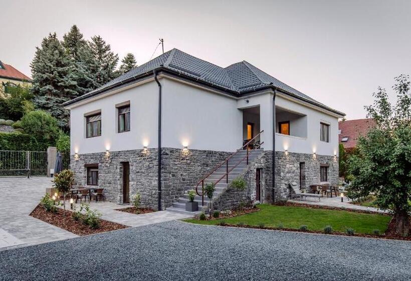 1ベッドルームハウス, Nádas Center Home Badacsony