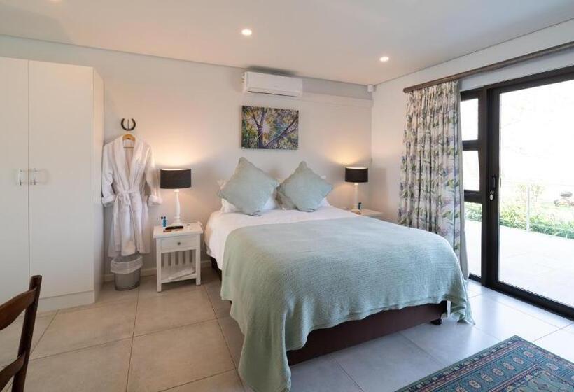 Семейный Номер, Equestre Bnb