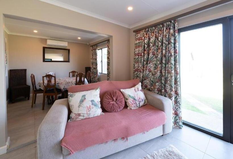 Шале 1 Спальня, Equestre Bnb