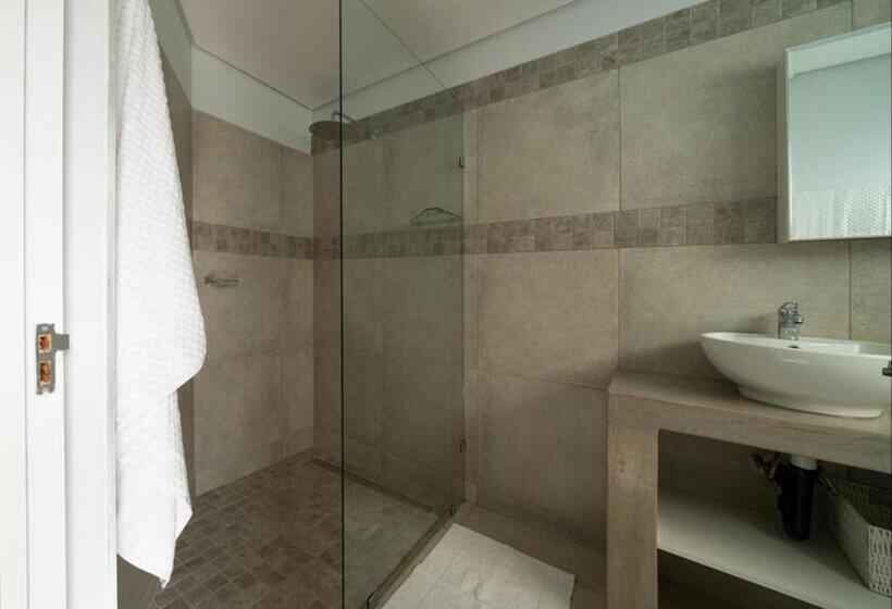 Люкс, Equestre Bnb