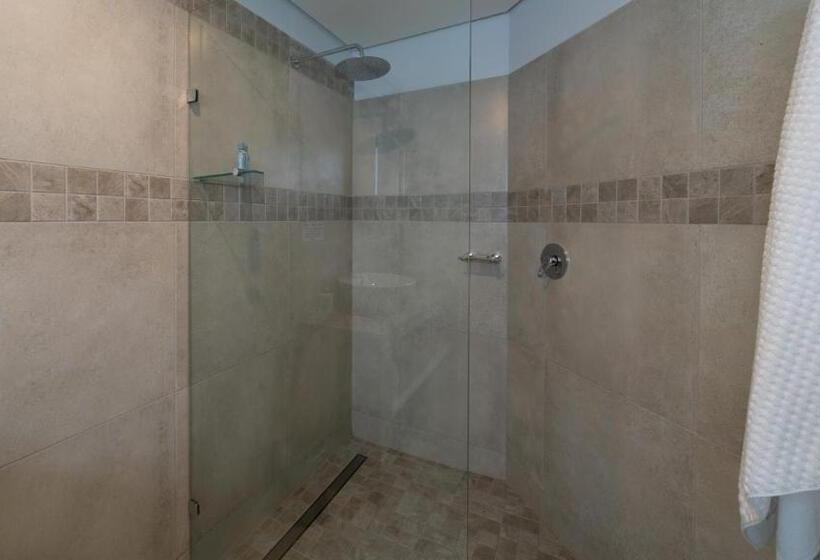 Люкс, Equestre Bnb