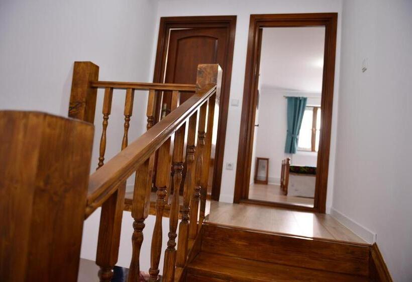 Апартаменты 2 Спальни, Dumbrava