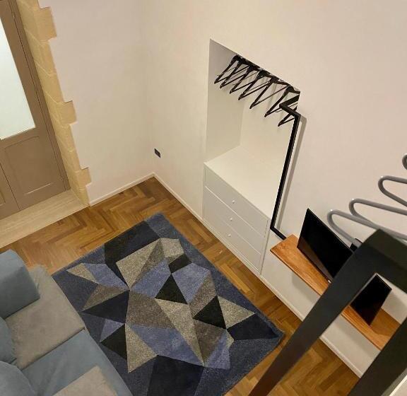 주니어 스위트, Il Cortile Di Elen