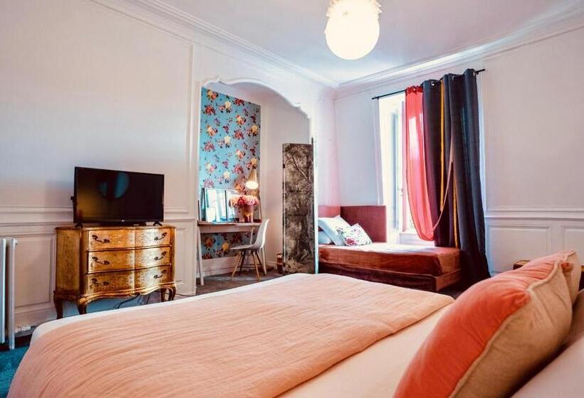 اتاق سوپریور, Le Henri Ii