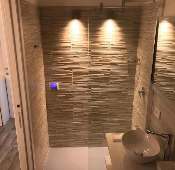 חדר סטנדרט נוף לבריכה, B&b Aly&emy