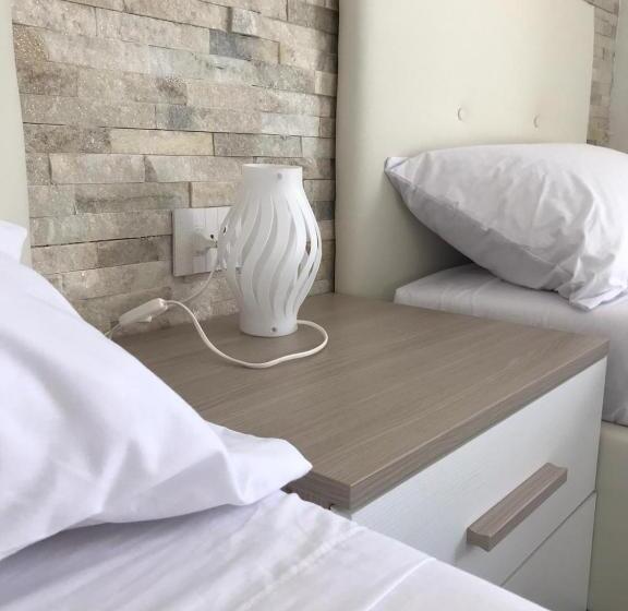 חדר סטנדרט נוף לבריכה, B&b Aly&emy