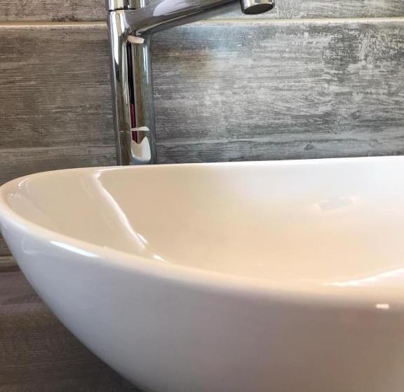 חדר דלוקס צדדי נוף לים, B&b Aly&emy