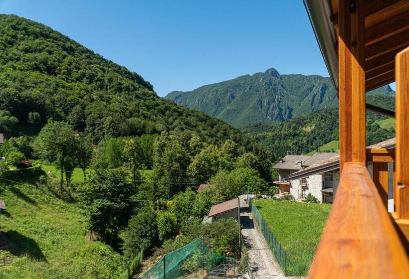 סוויטה עם מרפסת, B&b Da Pieri