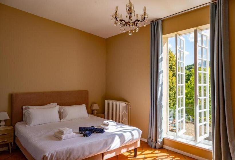 Номер Deluxe, Château Destinée