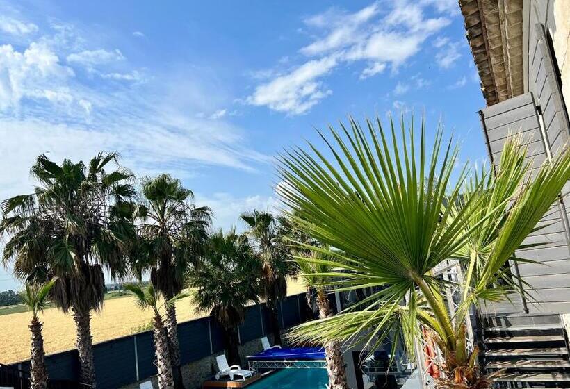 Номер Deluxe, Mas La Farelle Chambre D Hote,fitness & Salle De Jeux Gratuite & Spa En Supplément