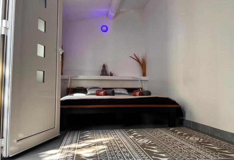 Номер Deluxe, Mas La Farelle Chambre D Hote,fitness & Salle De Jeux Gratuite & Spa En Supplément