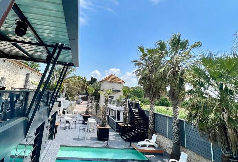 Номер Deluxe, Mas La Farelle Chambre D Hote,fitness & Salle De Jeux Gratuite & Spa En Supplément