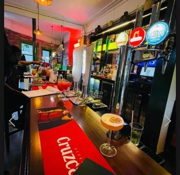 غرفة أساسية, The Bitterne Park