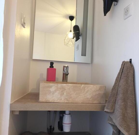 低层单卧公寓, La Villa Des Remparts