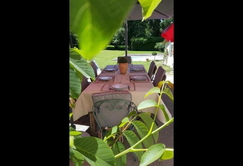 غرفة قياسية, Chambre Saint Emilion   Le Clos D Antan