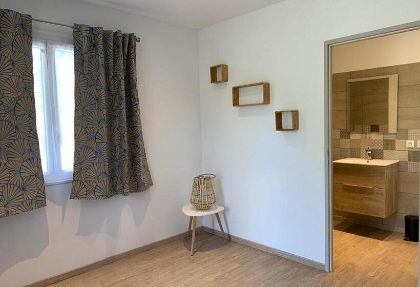 Номер Стандарт Вид на Горы, Le Long Du Verdon