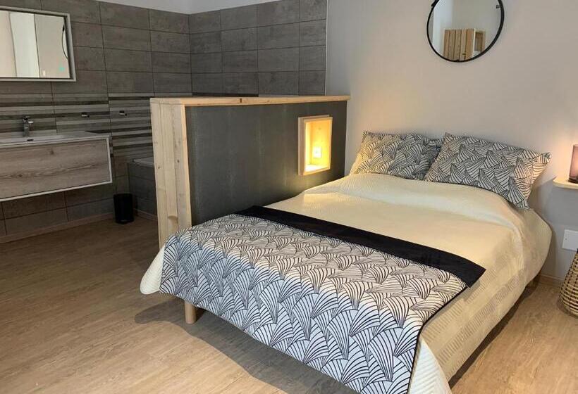 스탠다드 룸 가든 전망, Le Long Du Verdon