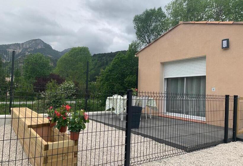 Четырехместный Номер Стандарт, Le Long Du Verdon