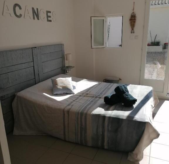 Четырехместный Номер Стандарт Вид на Сад, Le Petit Radieux