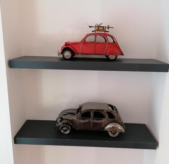 Номер Стандарт, Le Petit Radieux