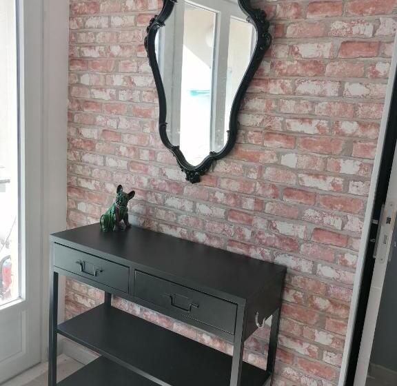 Номер Стандарт, Le Petit Radieux