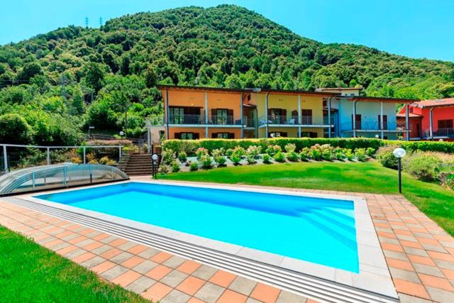 1 Bedroom Apartment Lake View, Residence Borgo Castello
