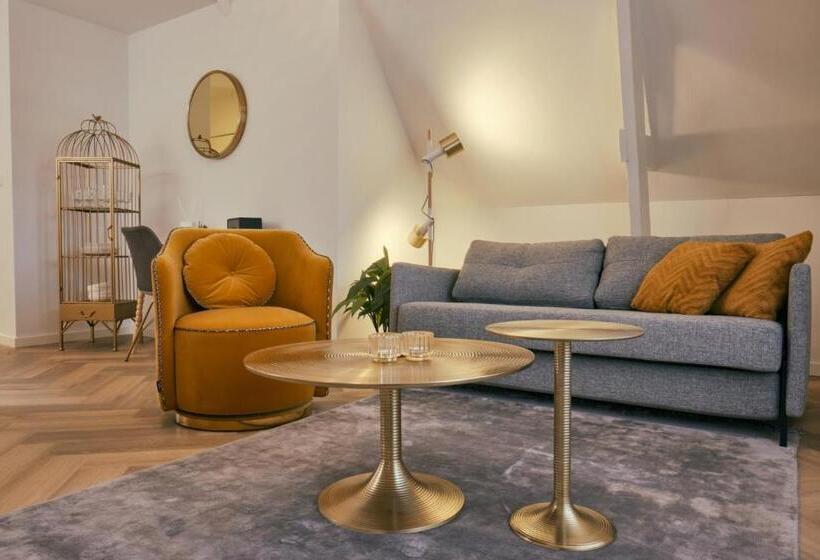 Апартаменты Deluxe 1 Спальня, Ritch Hotel Alkmaar