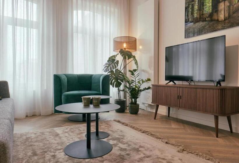 Апартаменты Deluxe 1 Спальня, Ritch Hotel Alkmaar