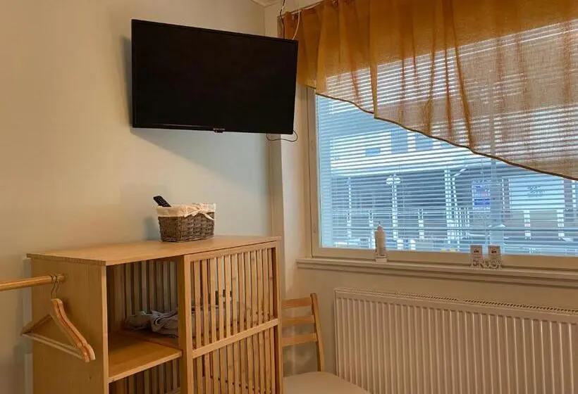 اتاق استاندارد یک تخته با سرویس بهداشتی مشترک, Savonlinna Rentals