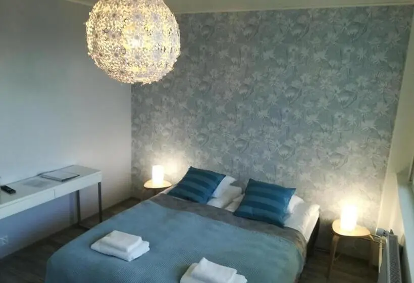 اتاق استاندارد با سرویس بهداشتی مشترک, Savonlinna Rentals