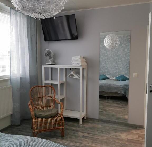 חדר סטנדרט חדר אמבטיה משותף, Savonlinna Rentals