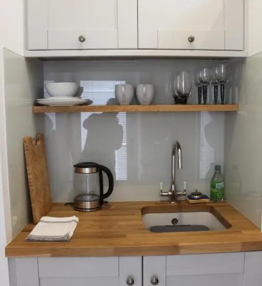 اتاق سوپریور با تخت بزرگ, Bryher Cottage