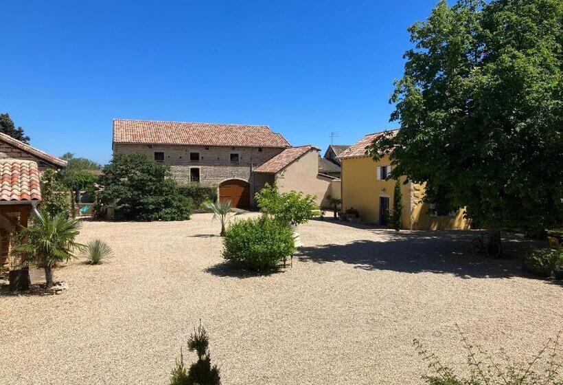 Standard room with outdoor bath, Le Clos De Quintaine Chambres D Hôtes