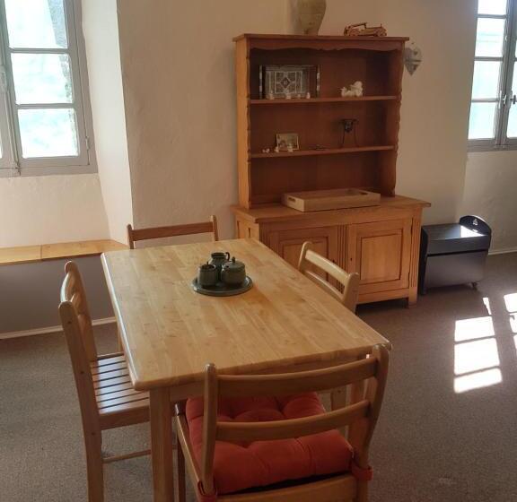 标准工作室, Domaine Sela