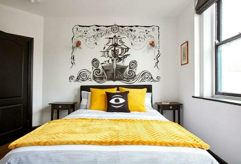 스탠다드 룸, Jet Black Jewel