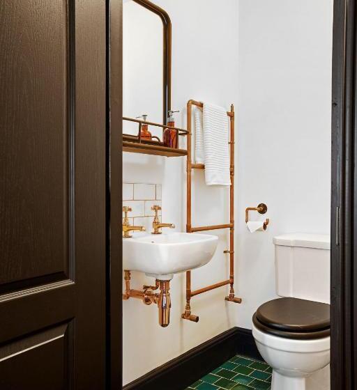 스탠다드 룸 2층 침대, Jet Black Jewel