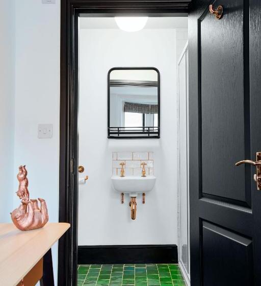 스탠다드 룸 킹사이즈 침대, Jet Black Jewel