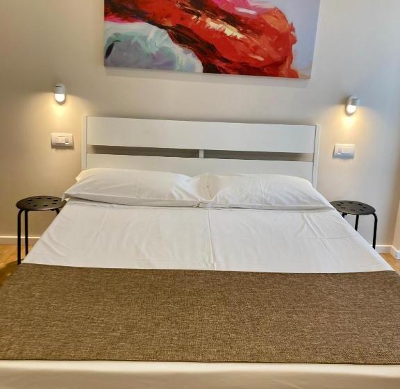 Chambre Standard Salle de Bain Extérieure, Maison Altinia