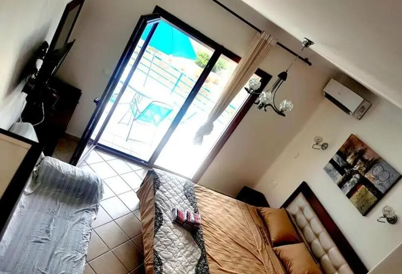 ファミリーステューディオ, Appartement Hôtel Cabo Dream