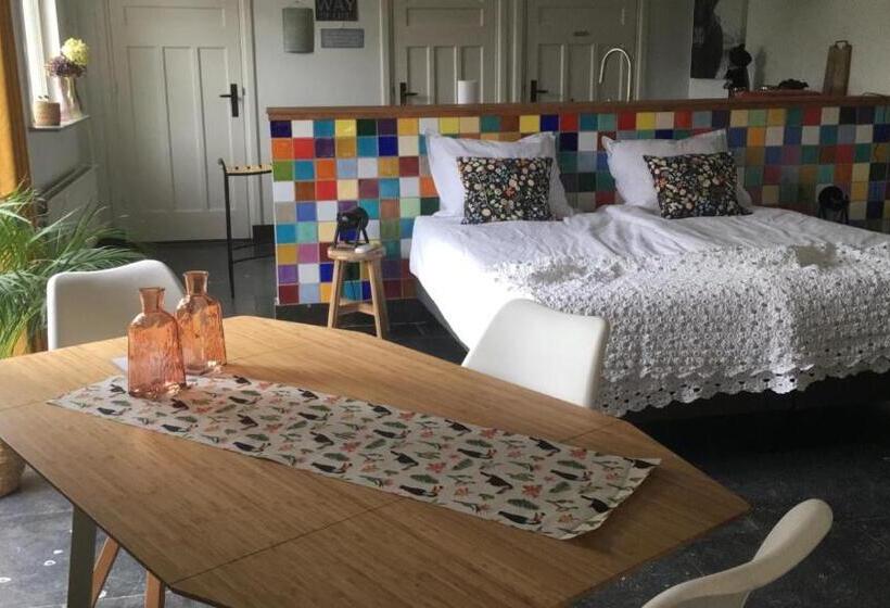 اتاق استاندارد چهار تخته, B&b De Loeff