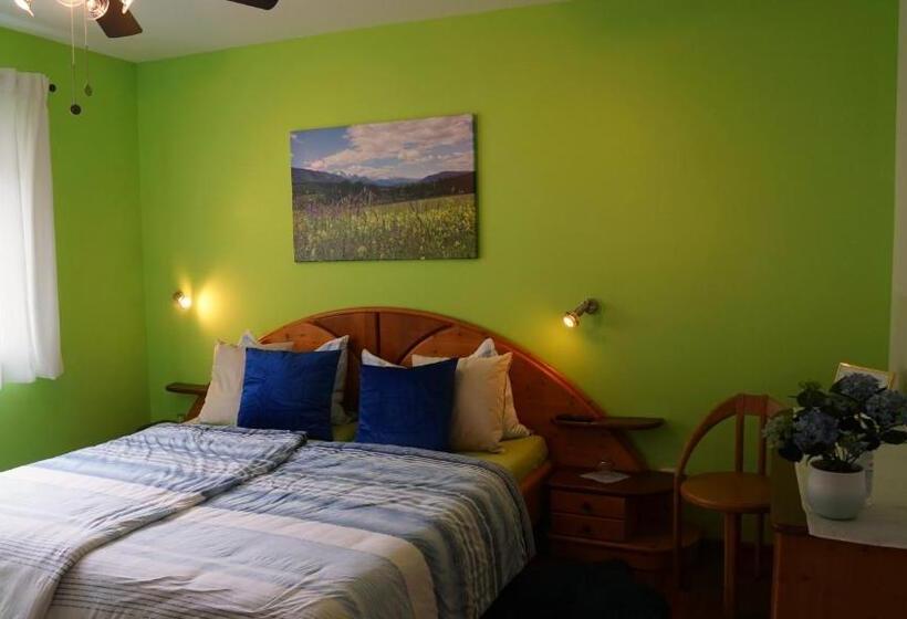 חדר סטנדרט לשלושה, Alpensportlodge