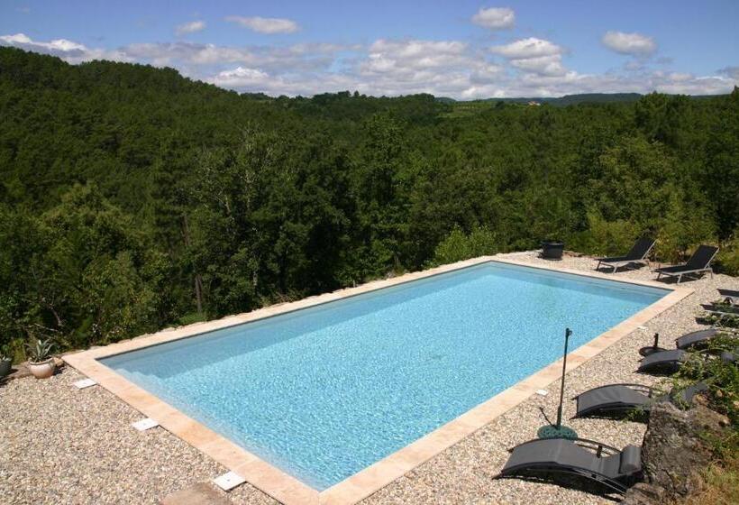 스탠다드 스튜디오 (테라스구비), Mas De La Giralde