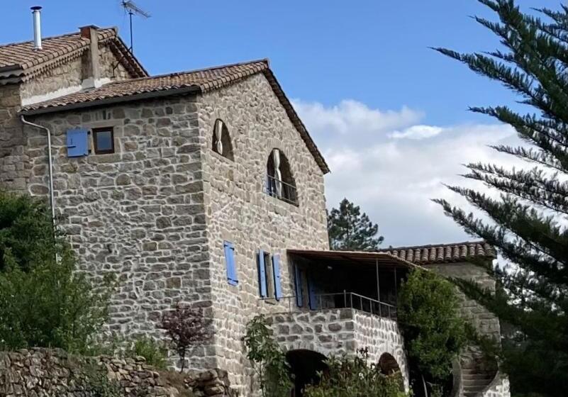 스탠다드 스튜디오 (테라스구비), Mas De La Giralde