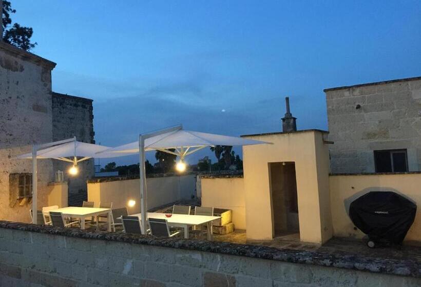 Suite z Balkonem, Palazzo De Carlo E Il Parco Dei 7 Pozzi