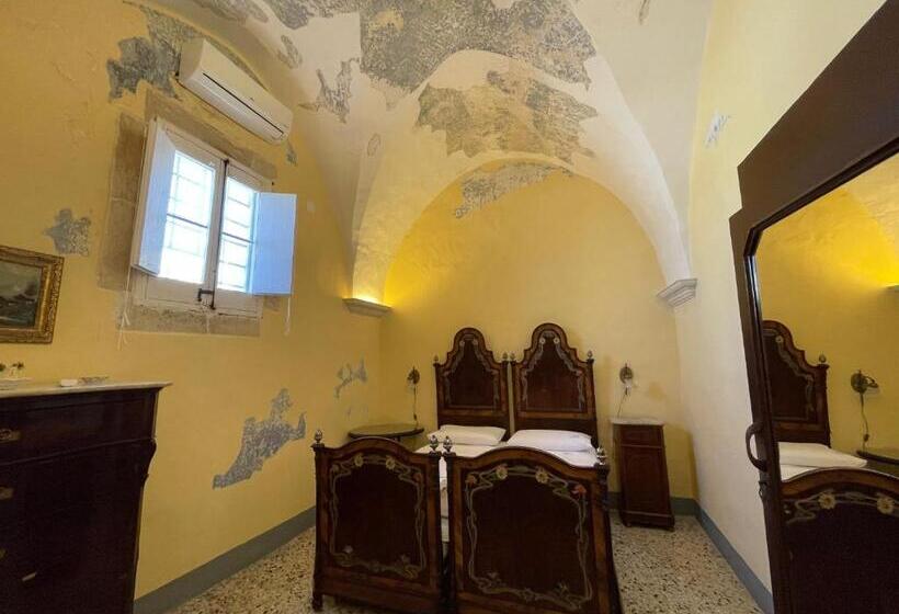 Suite Deluxe, Palazzo De Carlo E Il Parco Dei 7 Pozzi