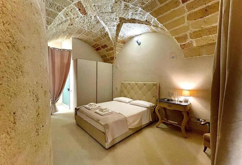 Apartament 1 Sypialnia z Tarasem, Palazzo De Carlo E Il Parco Dei 7 Pozzi