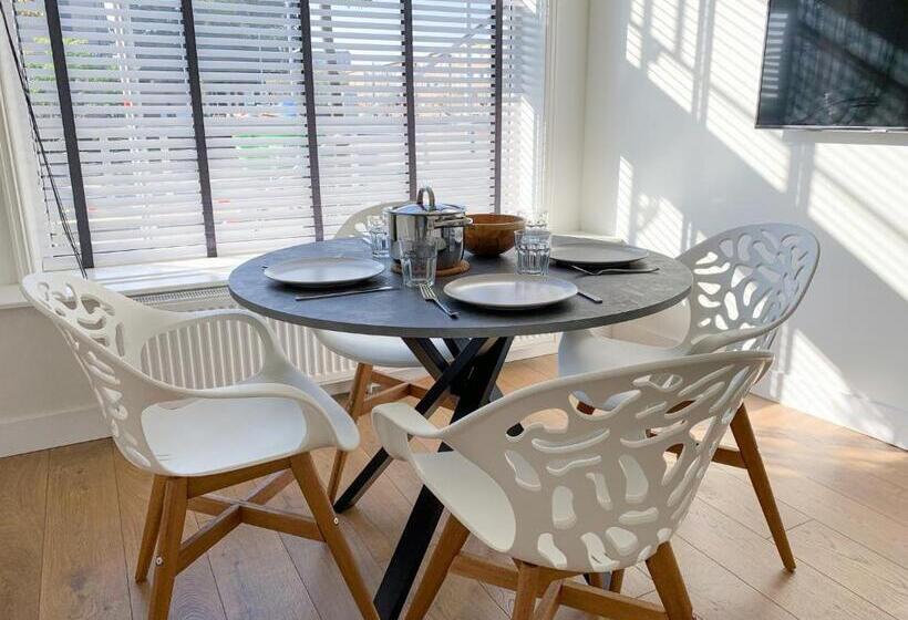 شقة ديلوكس غرفة واحدة, Escamp Apartments