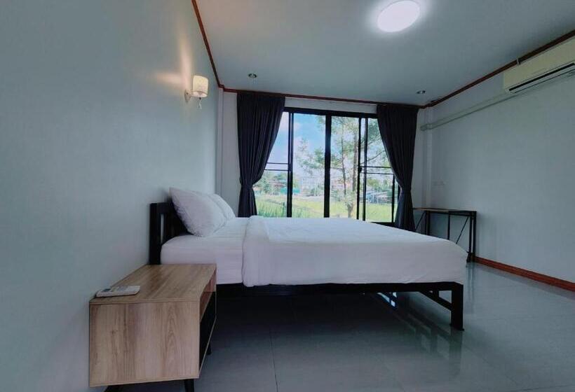 בית, 3 חדרי שינה, Kerepiman Boutique