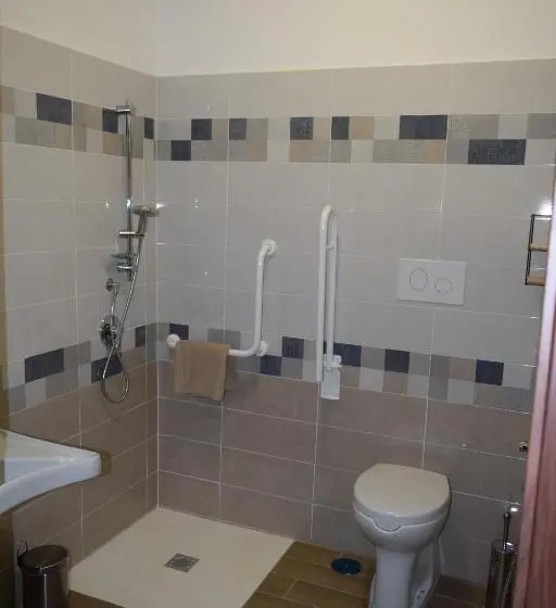 スタンダード４人部屋, Affittacamere Villa Paolina